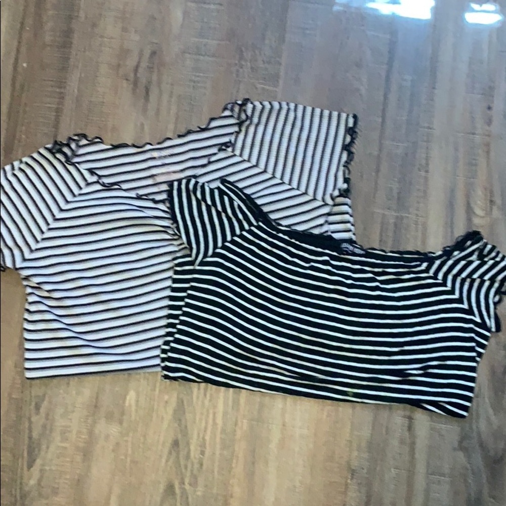 2 black and white tops